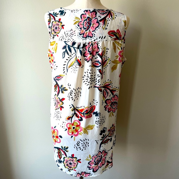 Chelsea & Theodore | Sleeveless Blouse (Tunic Length) | Multicolor Floral | Med - Picture 4 of 5